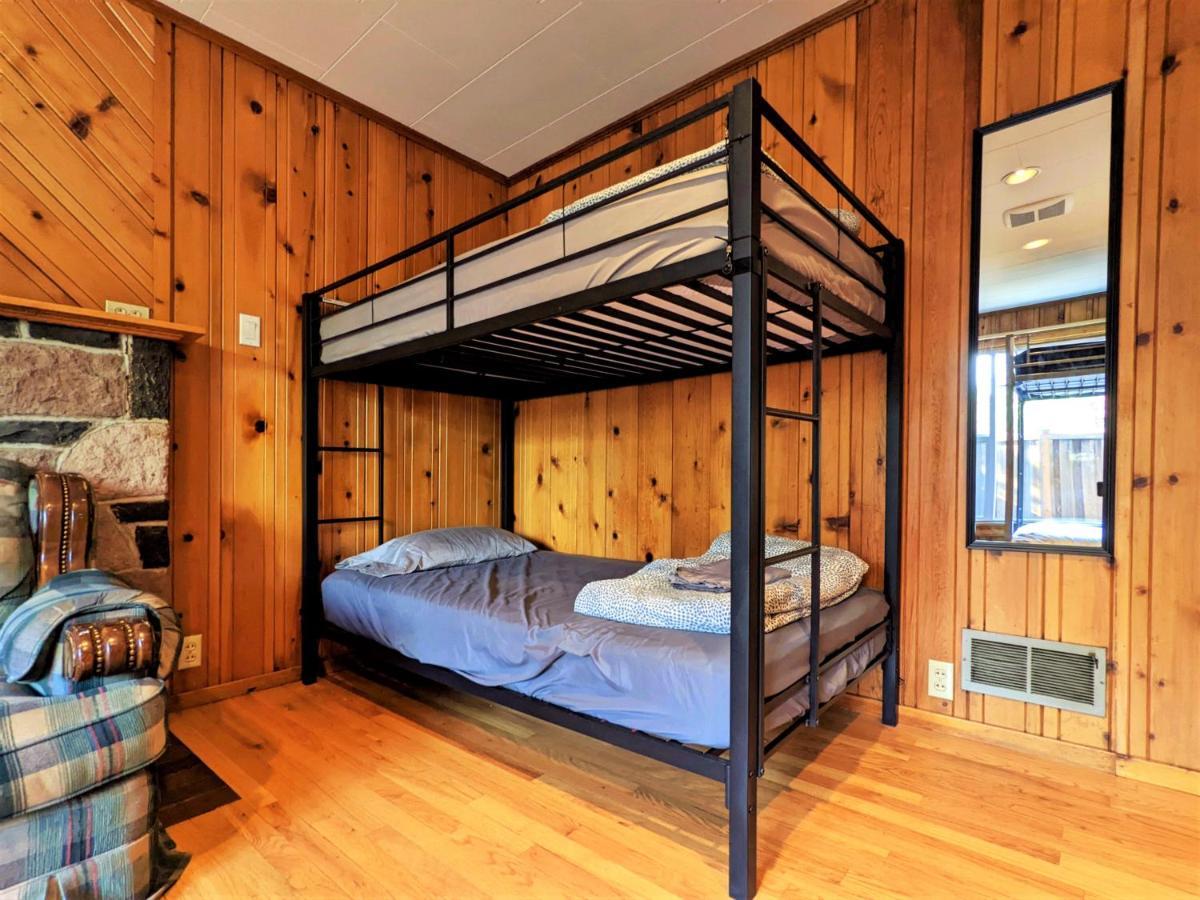 Bunk & Brew Historic Lucas House - Hostel Бенд Екстер'єр фото