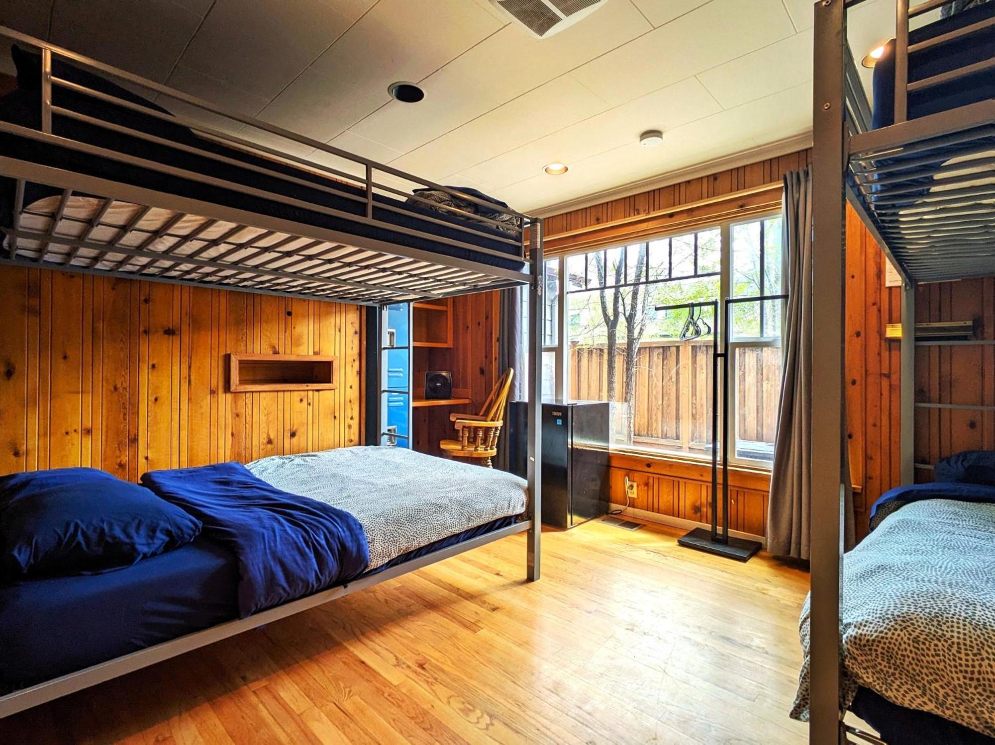 Bunk & Brew Historic Lucas House - Hostel Бенд Екстер'єр фото